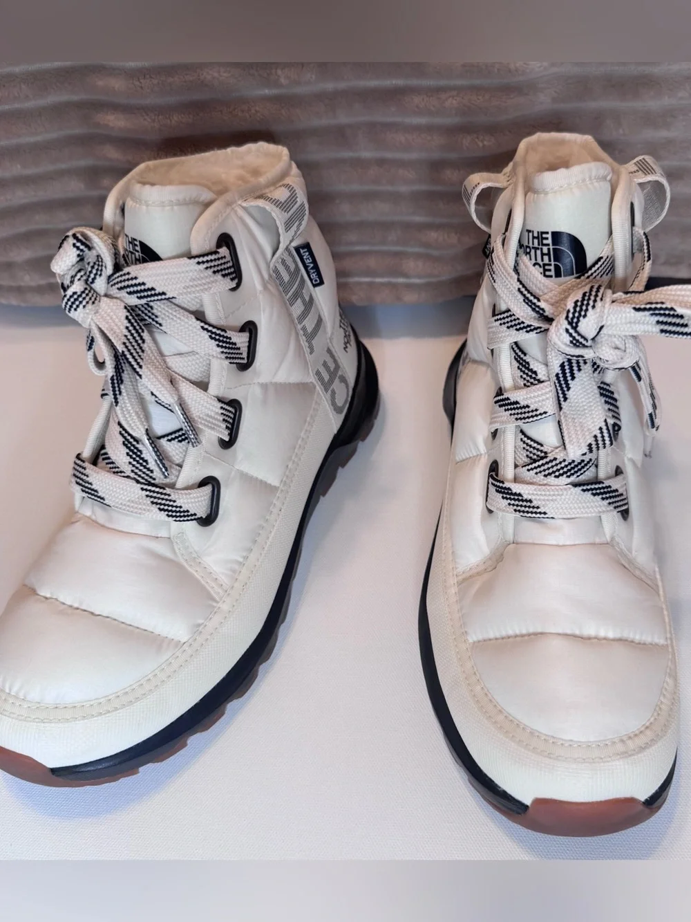 The North Face White Quilted Lace-Up Ankle Boots with Black Trim